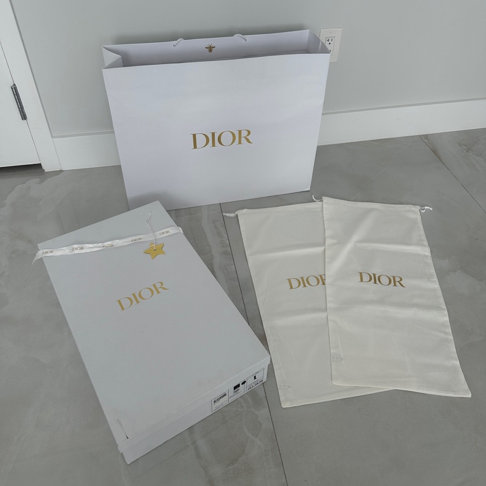 Magnificent Dior Bag 2 XL Dust Bags Boot Box Logo Tissue Paper Ribbon & GoldStar